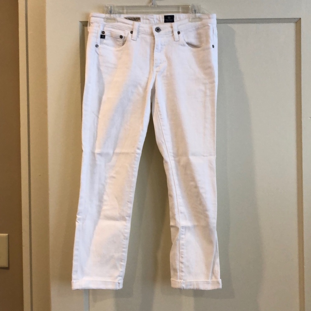 AG Stevie Roll-Up straight leg jean. Size 29.